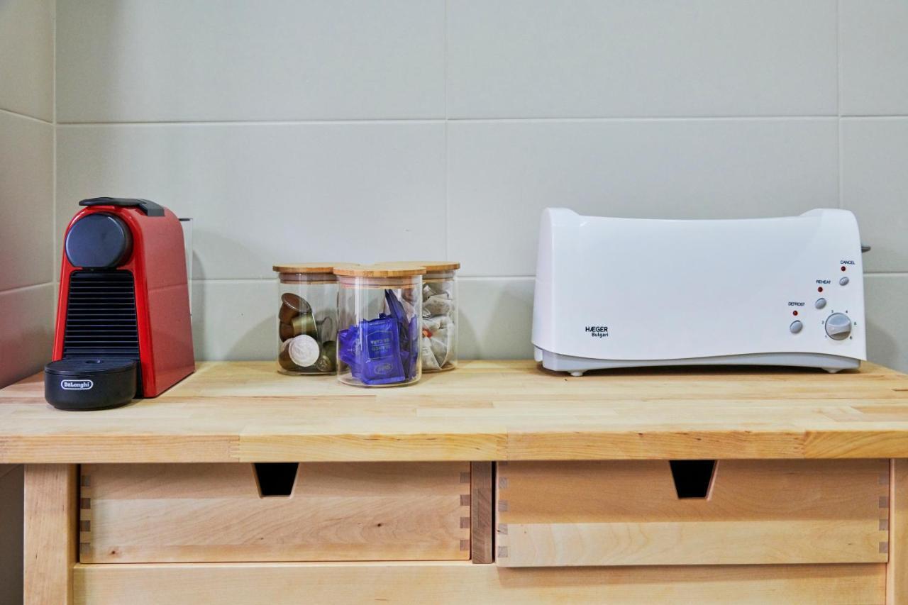 Belem Light Filled Apt With Patio, By Timecooler Lisboa 外观 照片