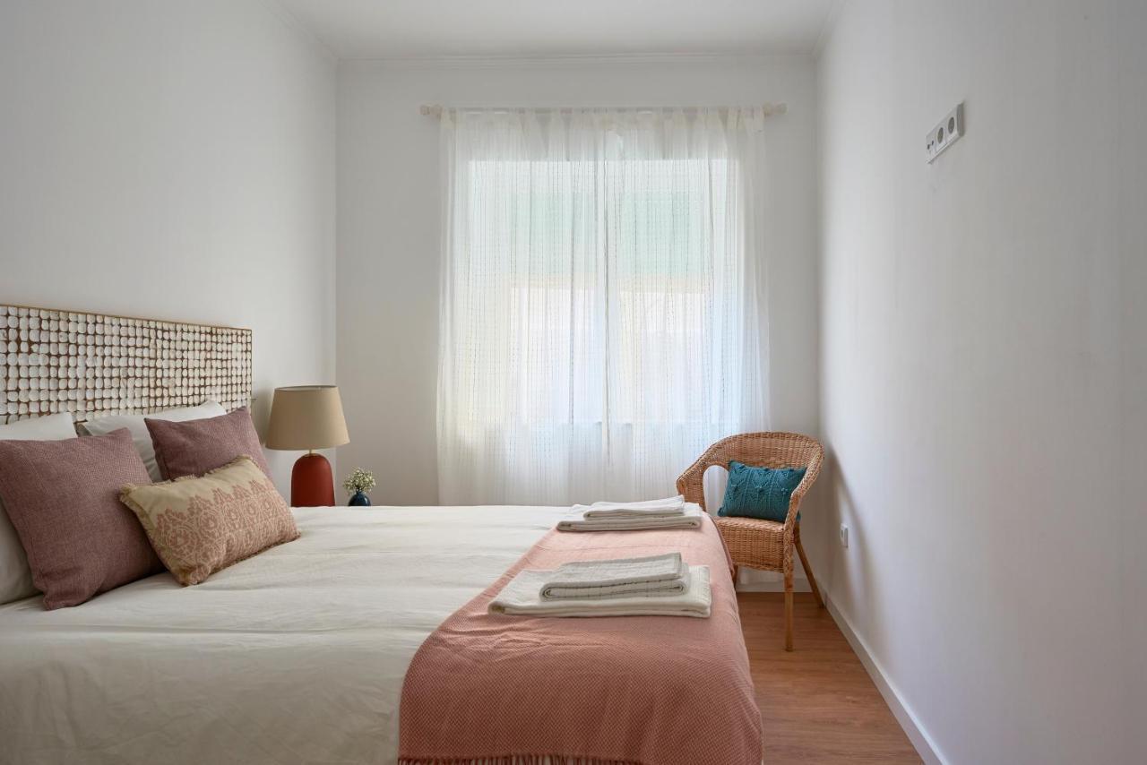 Belem Light Filled Apt With Patio, By Timecooler Lisboa 外观 照片